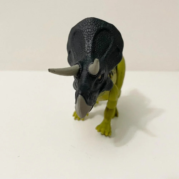 2020 Jurassic World Zuniceratops Dinosaur Wild Pack Dino Escape - Picture 4 of 16